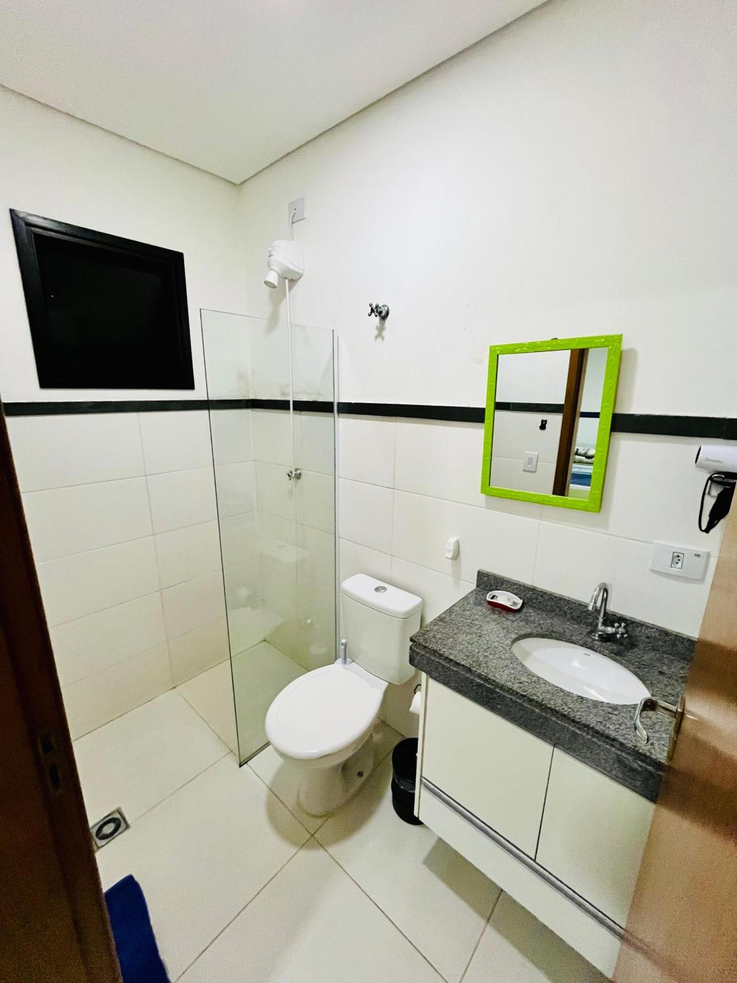 גווארולוס H34 Hotel מראה חיצוני תמונה