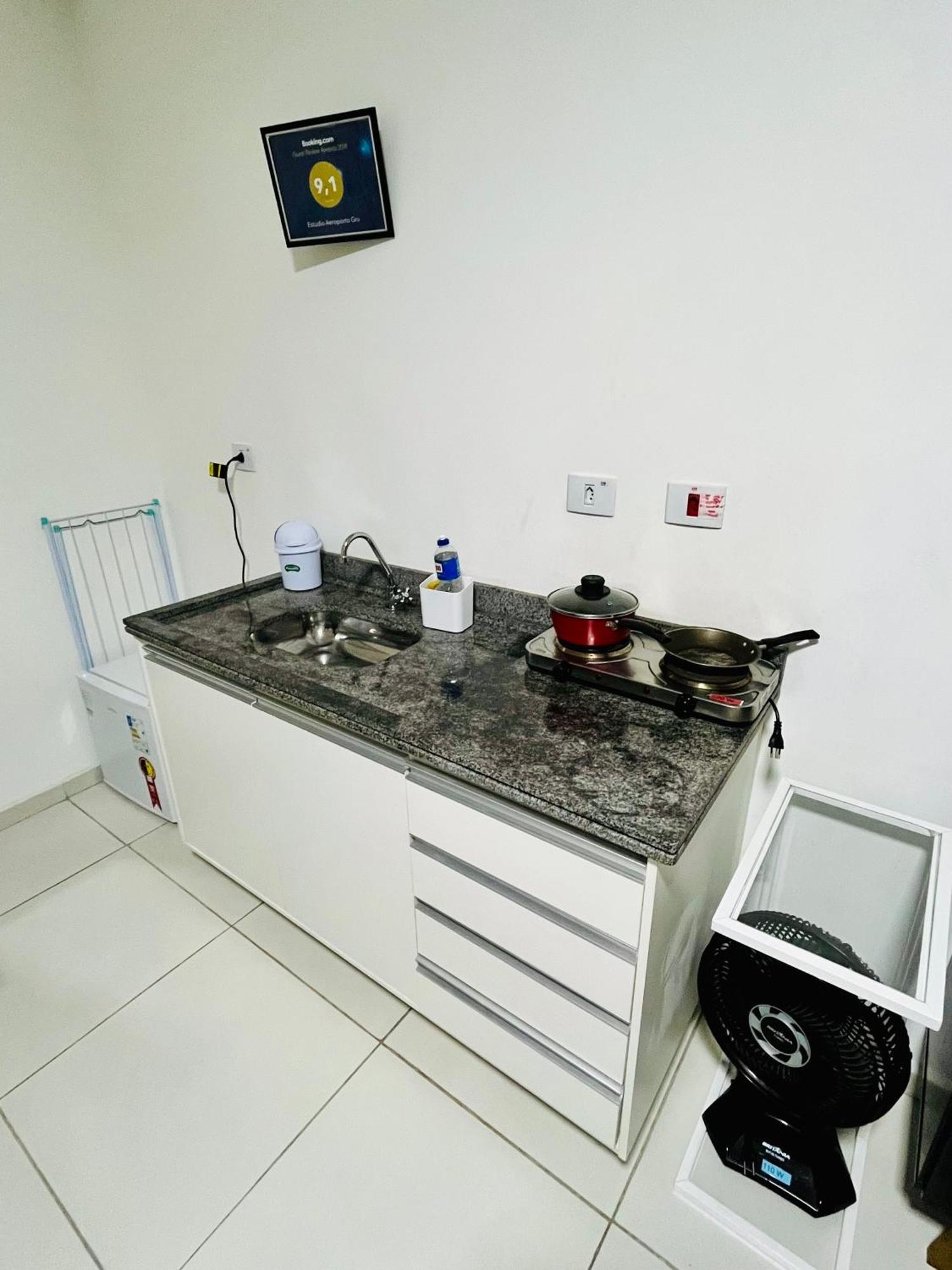 גווארולוס H34 Hotel מראה חיצוני תמונה